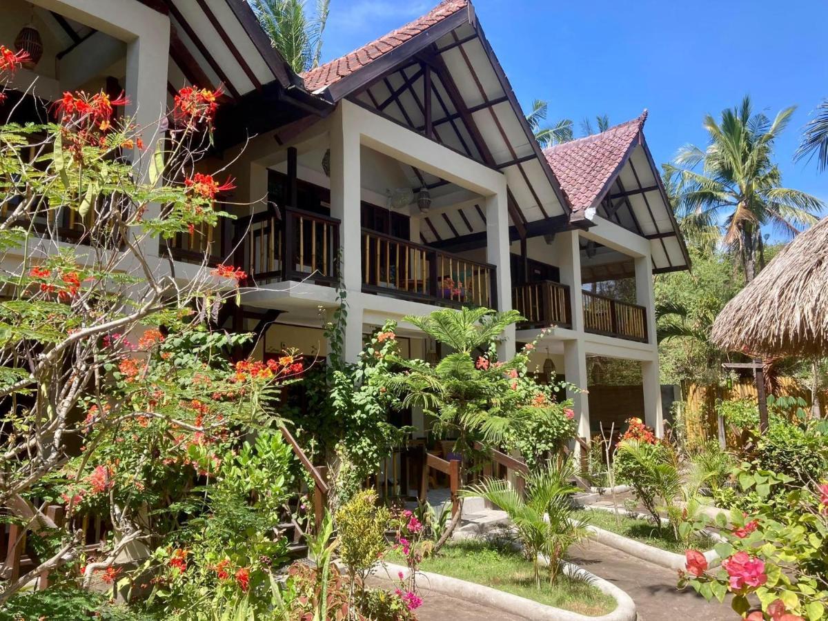 Lutwala Bungalows And Private Villa Gili Trawangan Exteriör bild