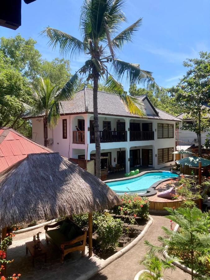 Lutwala Bungalows And Private Villa Gili Trawangan Exteriör bild