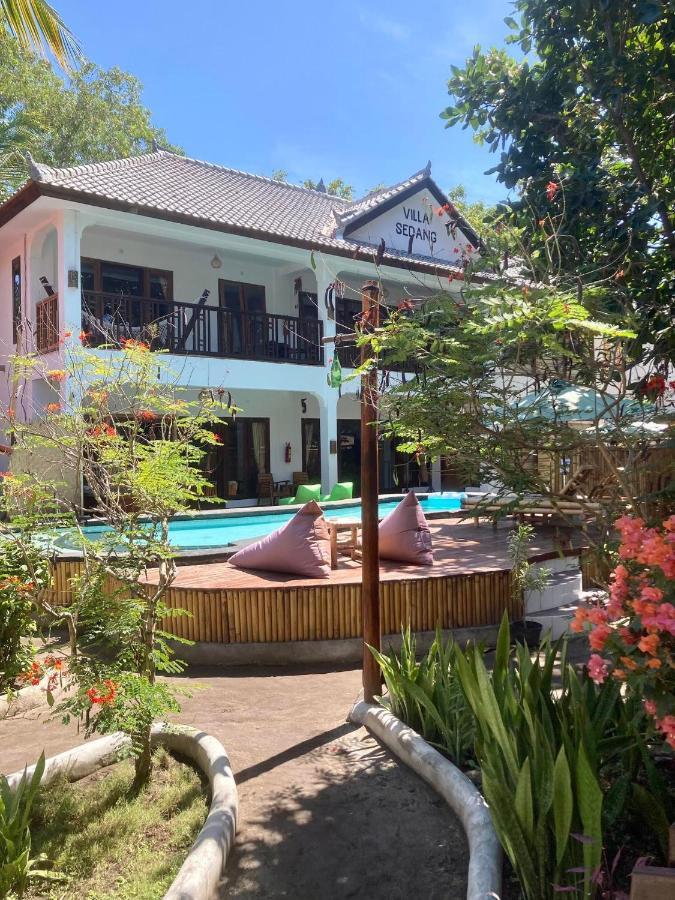 Lutwala Bungalows And Private Villa Gili Trawangan Exteriör bild
