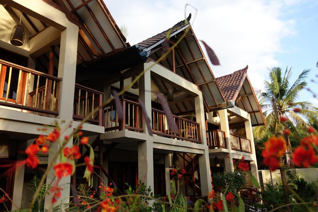 Lutwala Bungalows And Private Villa Gili Trawangan Exteriör bild