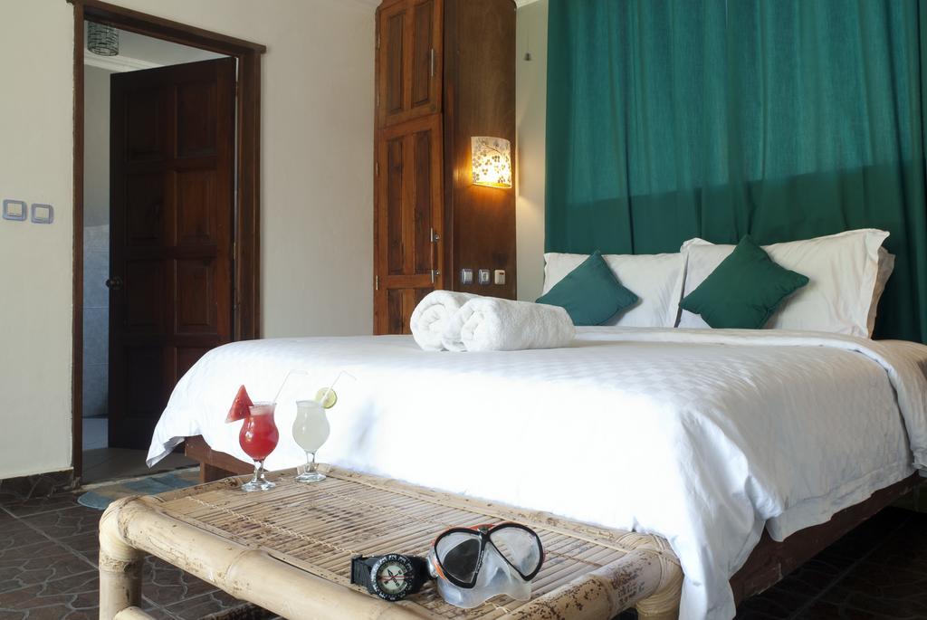 Lutwala Bungalows And Private Villa Gili Trawangan Exteriör bild