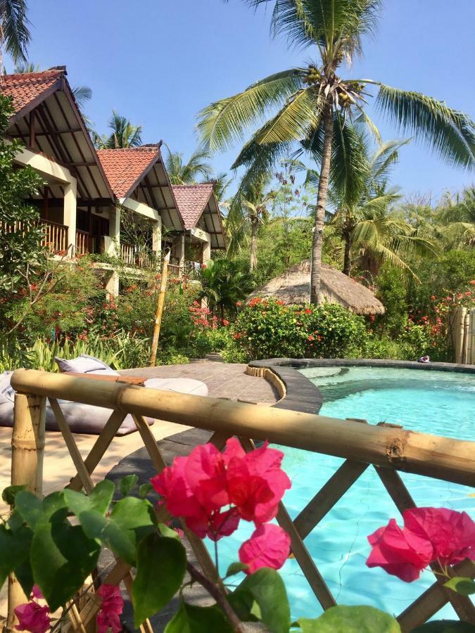 Lutwala Bungalows And Private Villa Gili Trawangan Exteriör bild